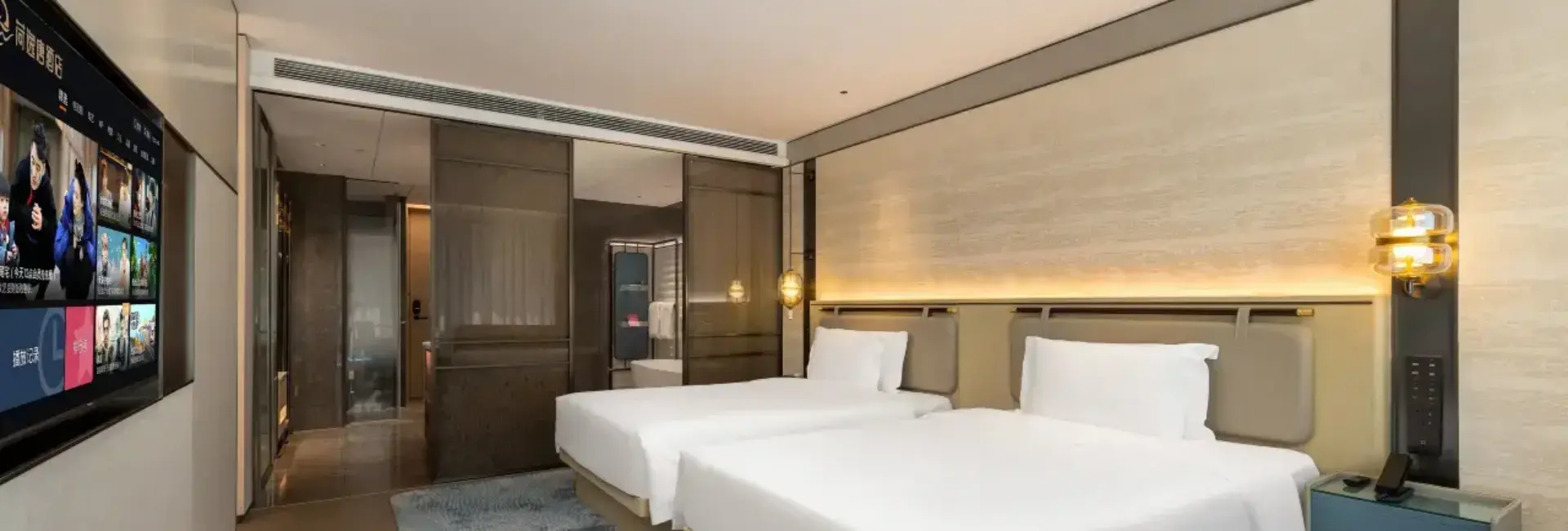 Guestroom (2 Beds) (Bathtub, Fridge)