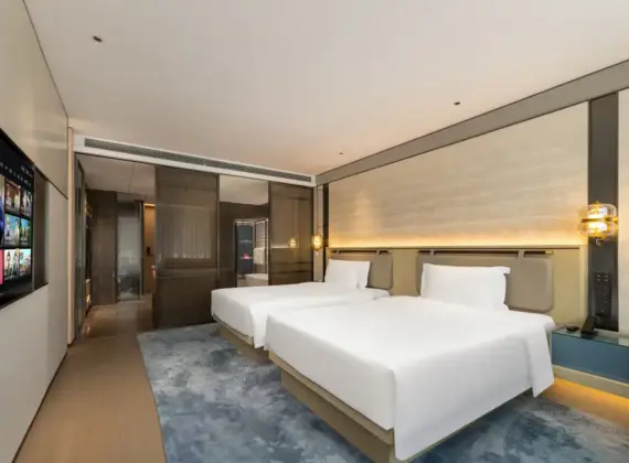 Guestroom (2 Beds) (Bathtub, Fridge)